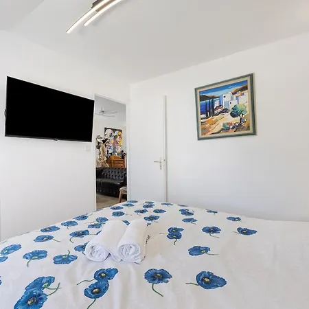 Ferienhaus Bleu Azur - Piscine, Plages